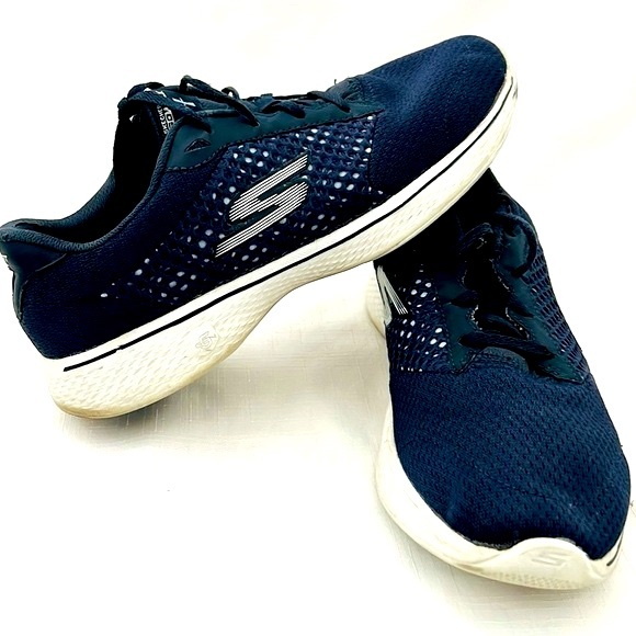 Skechers~Go Walk 4 / Quick Fit Athletic Shoe - Picture 1 of 11